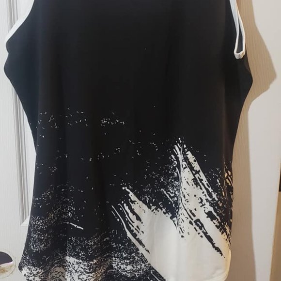 LuLaRoe Tops - Lularoe Tank Top